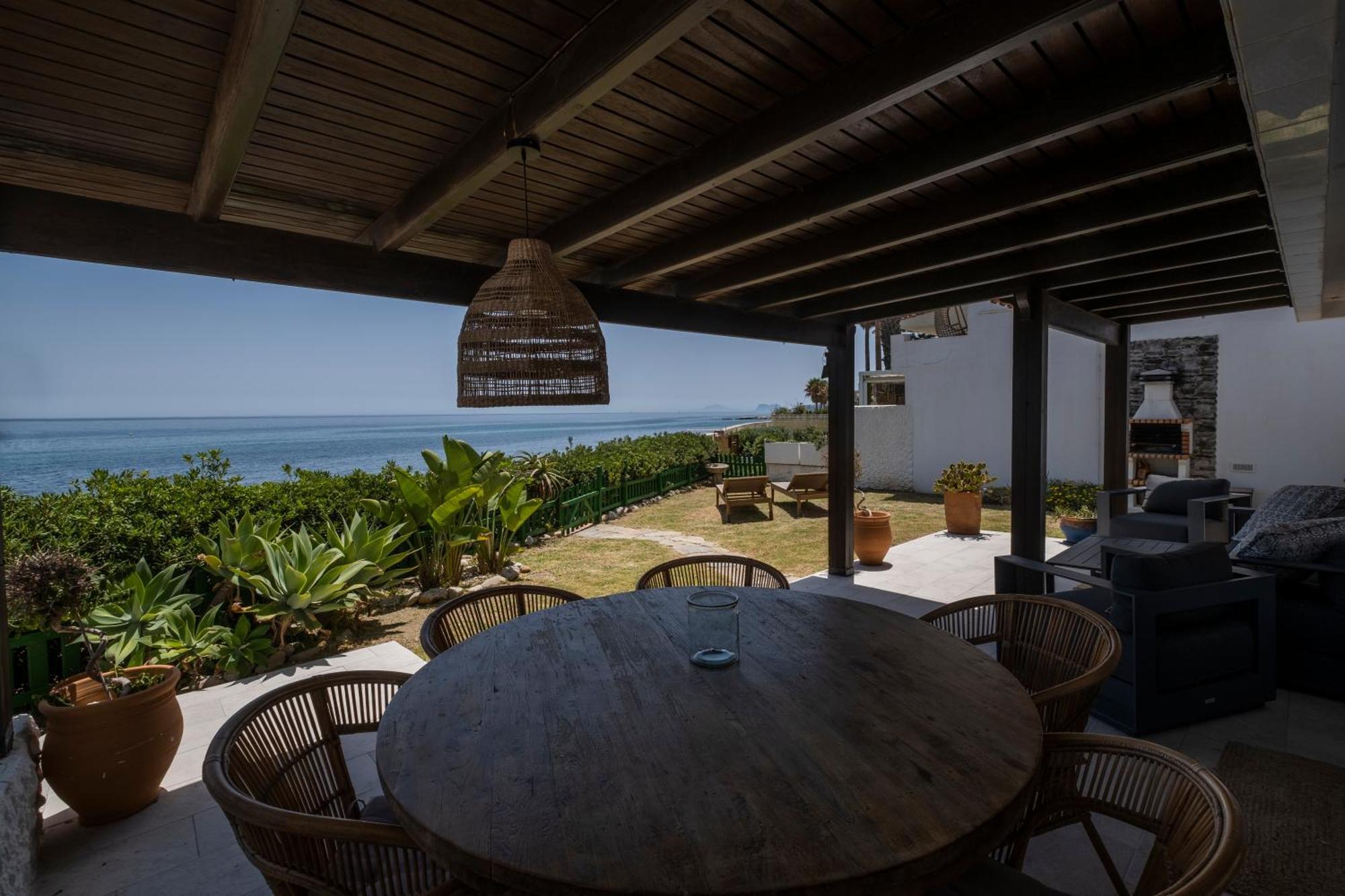 Beach Villa Dorada Estepona Exterior photo